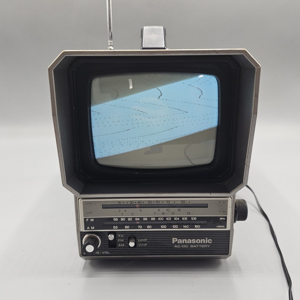 Vintage '85 Panasonic TR-5046P Portable TV Radio AM/FM Japan Tested For Power